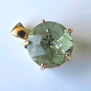 Prasiolite Green Quartz Star Carving  Necklace